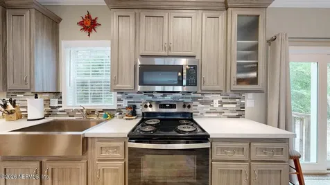265 Lake Como Drive Pomona Park FL 32181