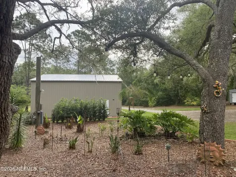 265 Lake Como Drive Pomona Park FL 32181