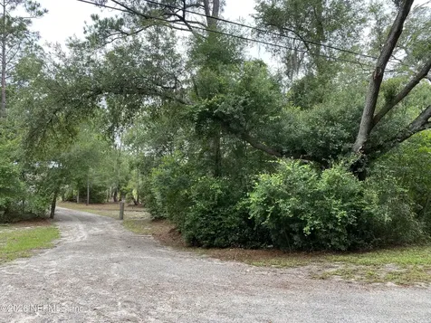 265 Lake Como Drive Pomona Park FL 32181