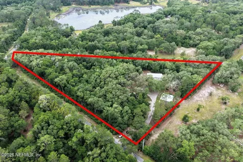 265 Lake Como Drive Pomona Park FL 32181