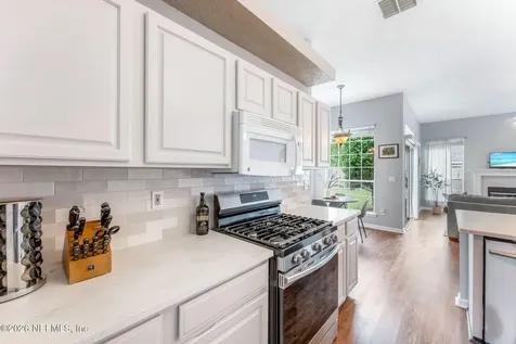 1967 Willesdon Drive E Jacksonville FL 32246