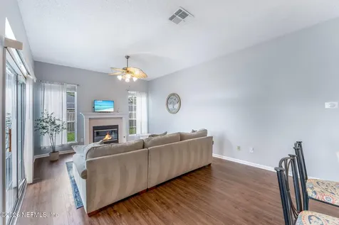 1967 Willesdon Drive E Jacksonville FL 32246