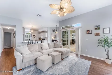1967 Willesdon Drive E Jacksonville FL 32246