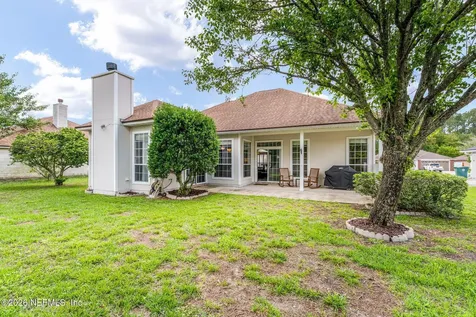 1967 Willesdon Drive E Jacksonville FL 32246