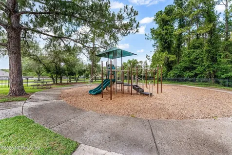 1967 Willesdon Drive E Jacksonville FL 32246
