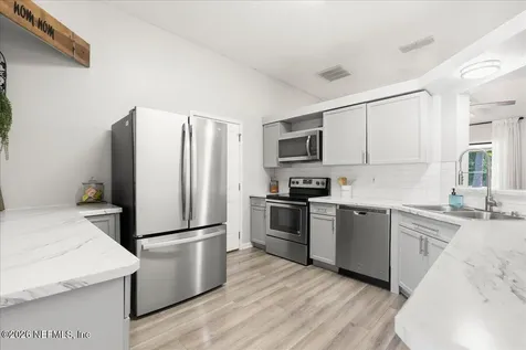 8239 Hot Springs Drive S Jacksonville FL 32244
