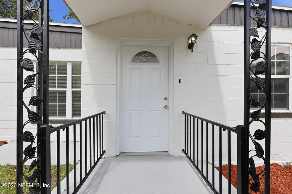10242 Haverford Road Jacksonville FL 32218