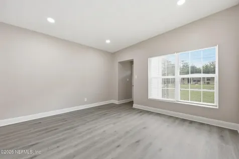 10242 Haverford Road Jacksonville FL 32218