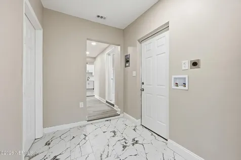 10242 Haverford Road Jacksonville FL 32218