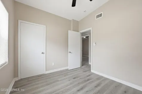10242 Haverford Road Jacksonville FL 32218
