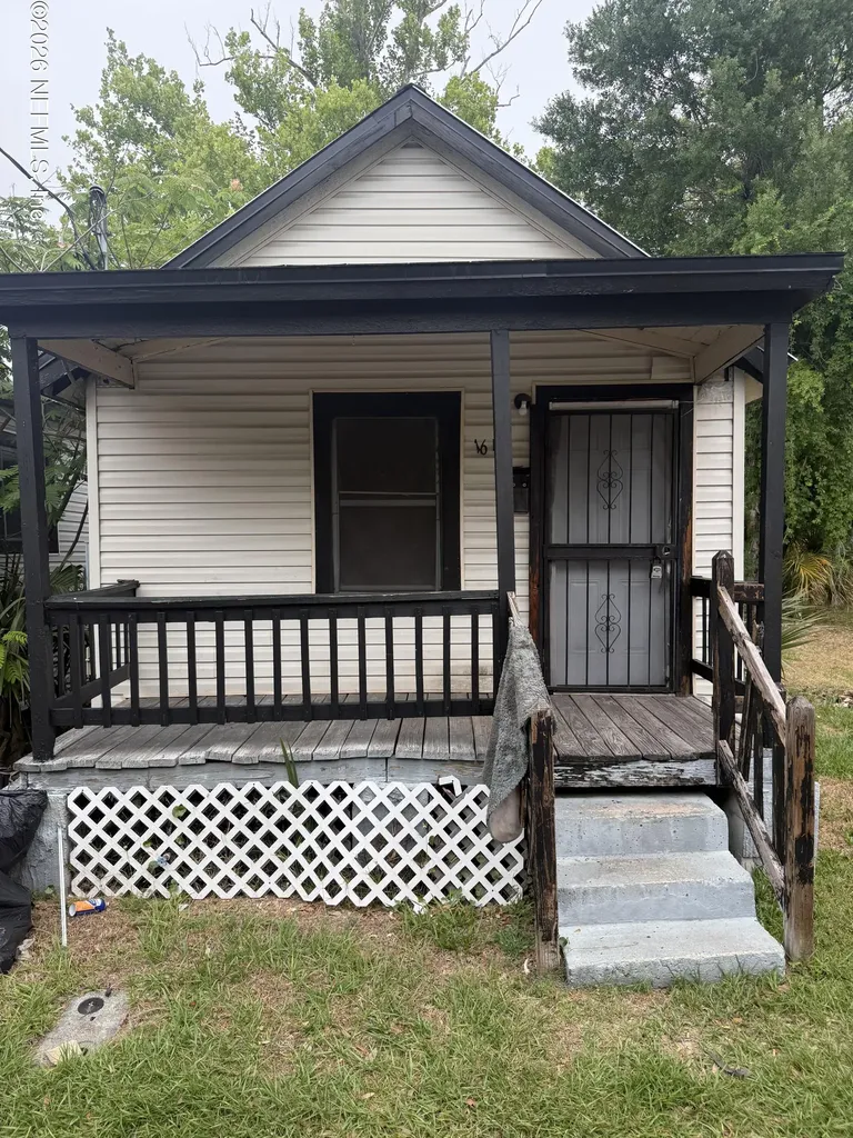 1649 State Street W Jacksonville FL 32209