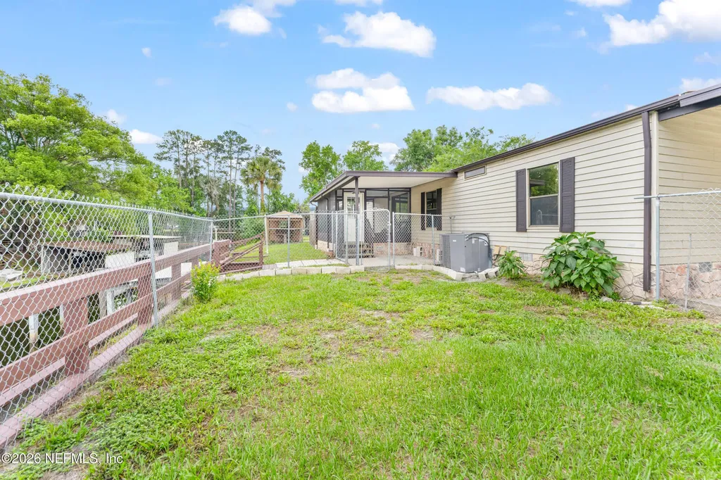 418 Cove Drive Satsuma FL 32189