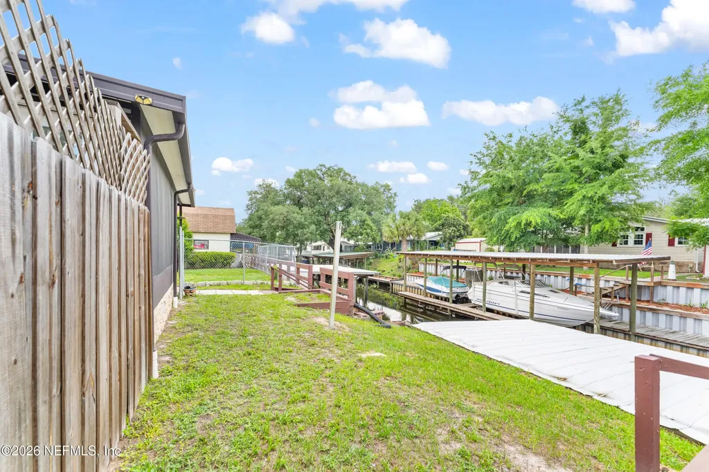 418 Cove Drive Satsuma FL 32189