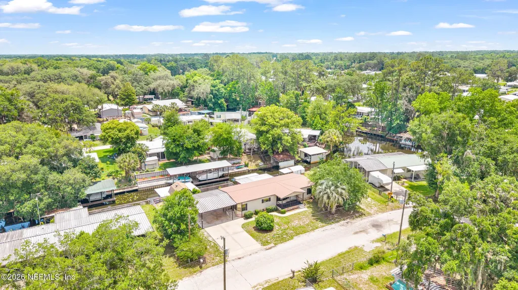 418 Cove Drive Satsuma FL 32189