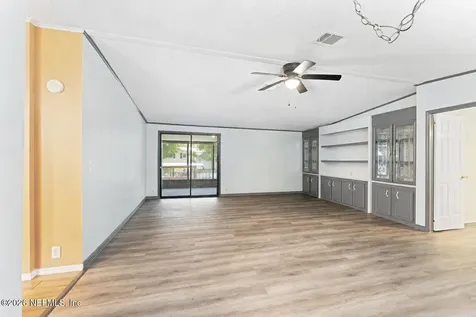 418 Cove Drive Satsuma FL 32189