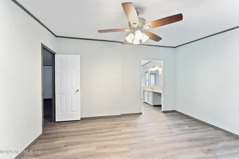 418 Cove Drive Satsuma FL 32189