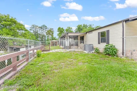 418 Cove Drive Satsuma FL 32189