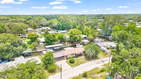 418 Cove Drive Satsuma FL 32189