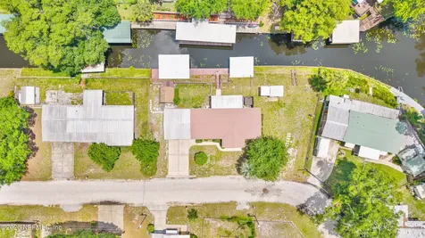418 Cove Drive Satsuma FL 32189