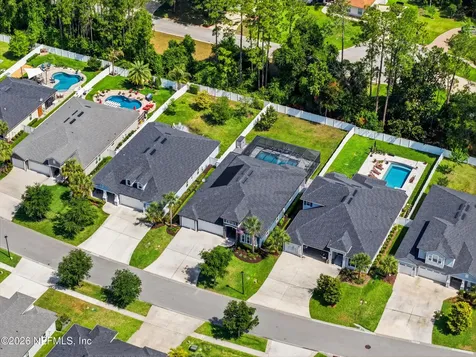 933 Bent Creek Drive St. Johns FL 32259