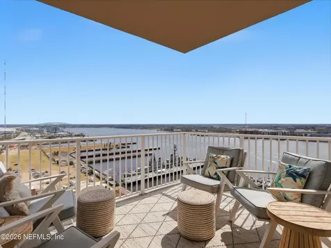 400 E Bay Street Jacksonville FL 32202