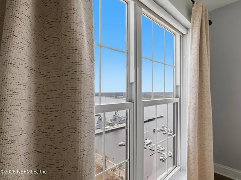 400 E Bay Street Jacksonville FL 32202