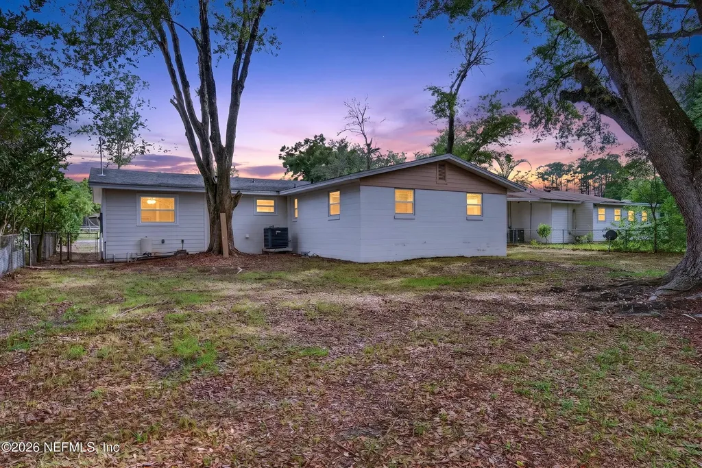 8243 Lanette Street Jacksonville FL 32220