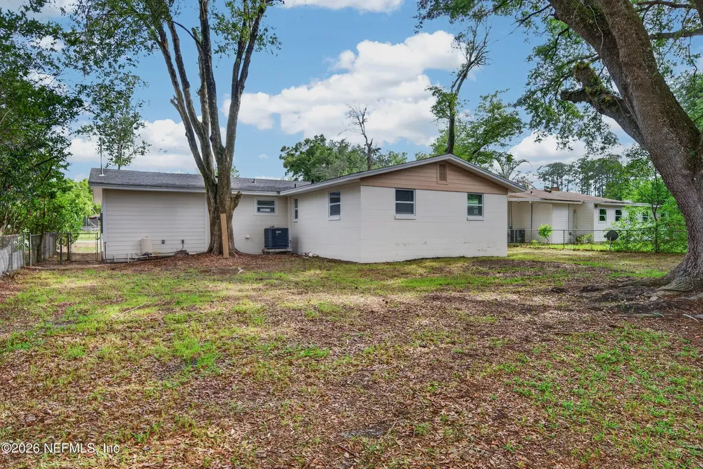 8243 Lanette Street Jacksonville FL 32220