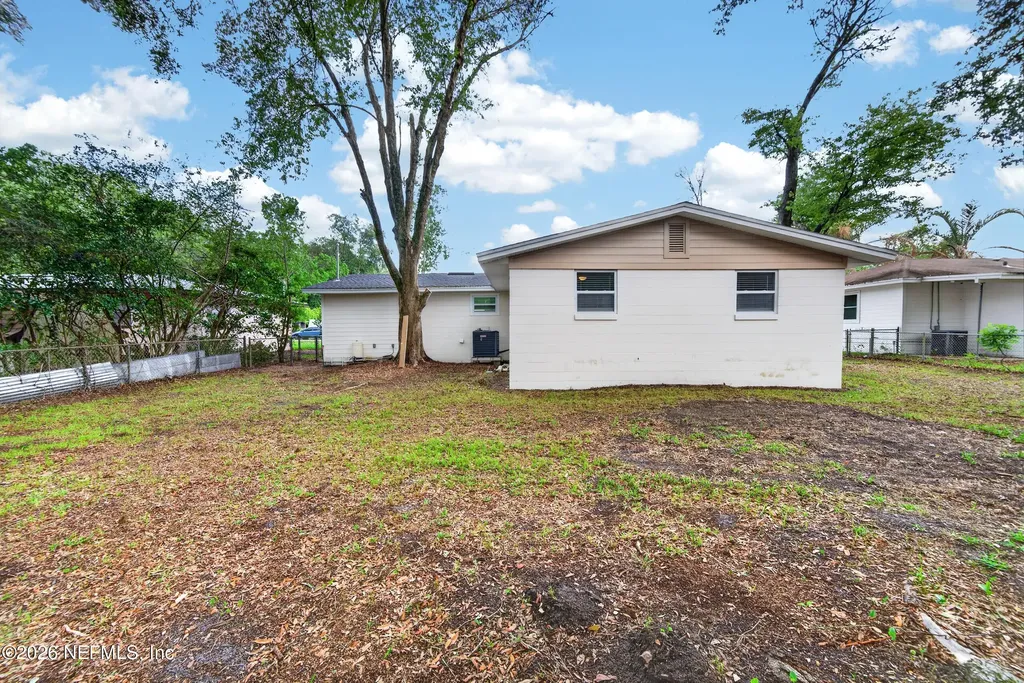 8243 Lanette Street Jacksonville FL 32220