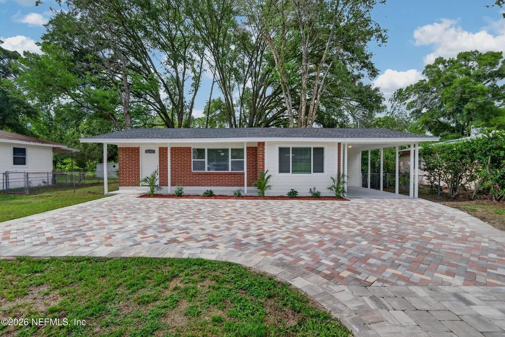 8243 Lanette Street Jacksonville FL 32220