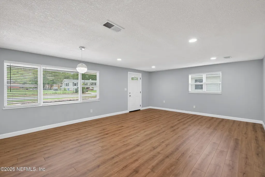 8243 Lanette Street Jacksonville FL 32220