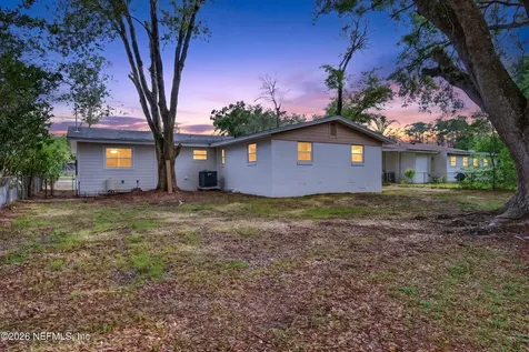 8243 Lanette Street Jacksonville FL 32220