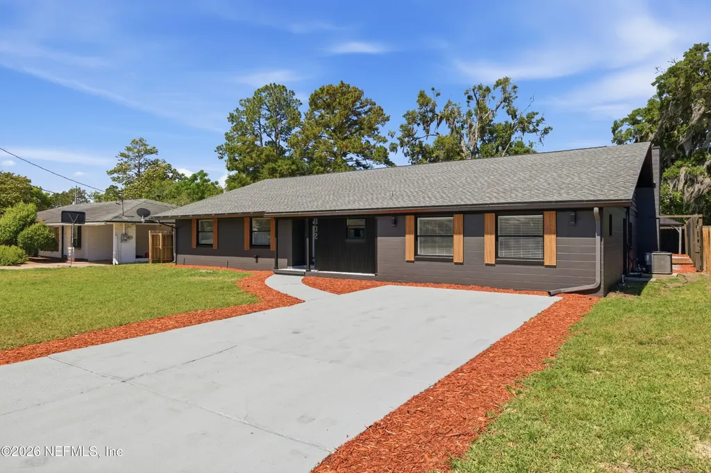 802 Antigua Road Jacksonville FL 32216