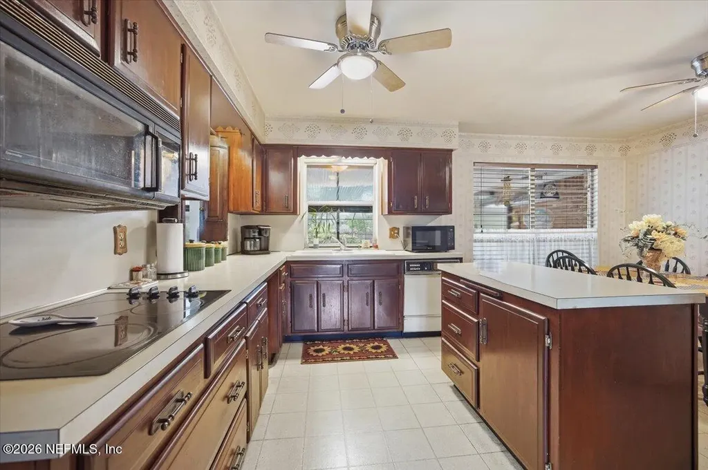 3644 Buckskin Trail W Jacksonville FL 32277
