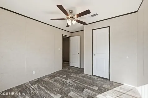 352 N County Road 315 Interlachen FL 32148