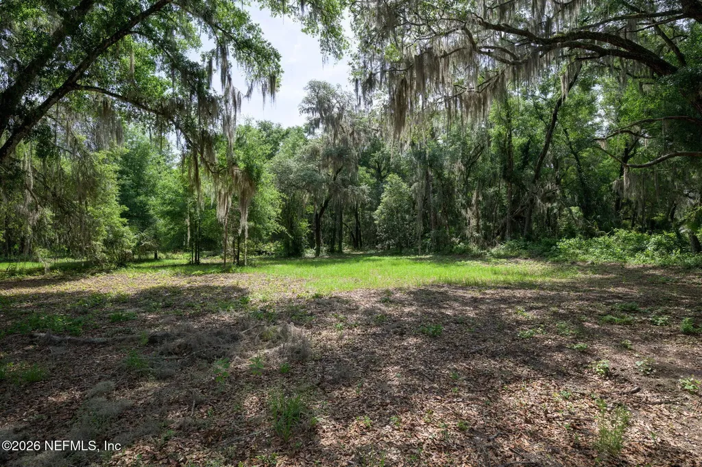 374 Sisco Road Pomona Park FL 32181