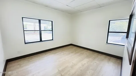 8421 Baymeadows Way Jacksonville FL 32256
