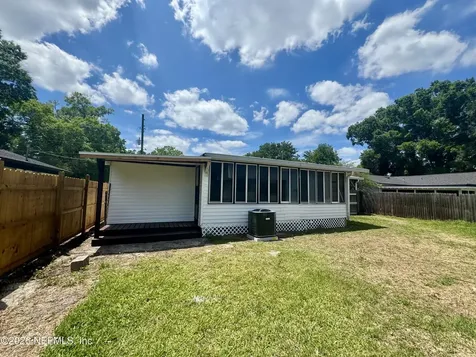 379 Orange Avenue Baldwin FL 32234