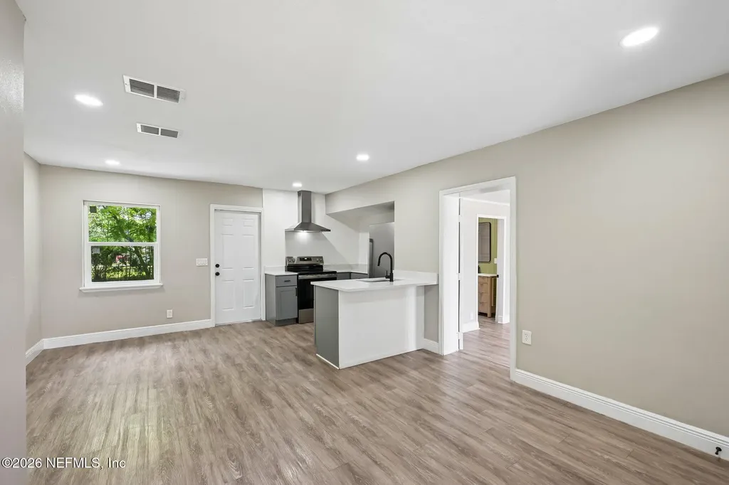 10554 Dobell Road Jacksonville FL 32246