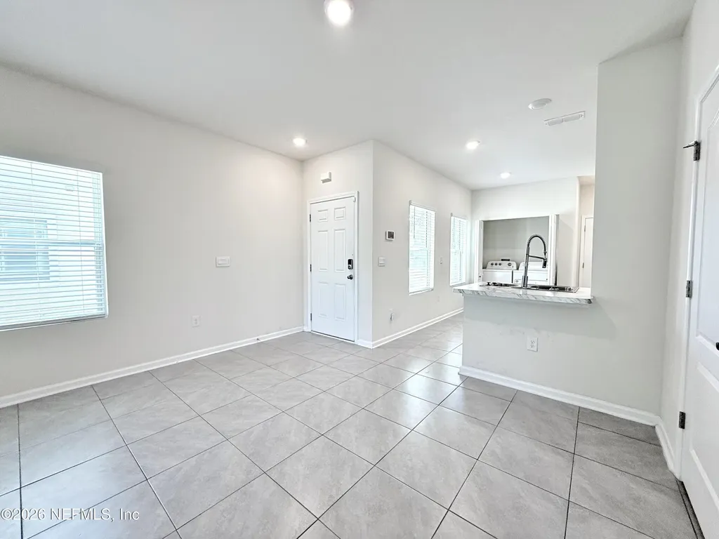 7670 Legacy Trail Jacksonville FL 32256