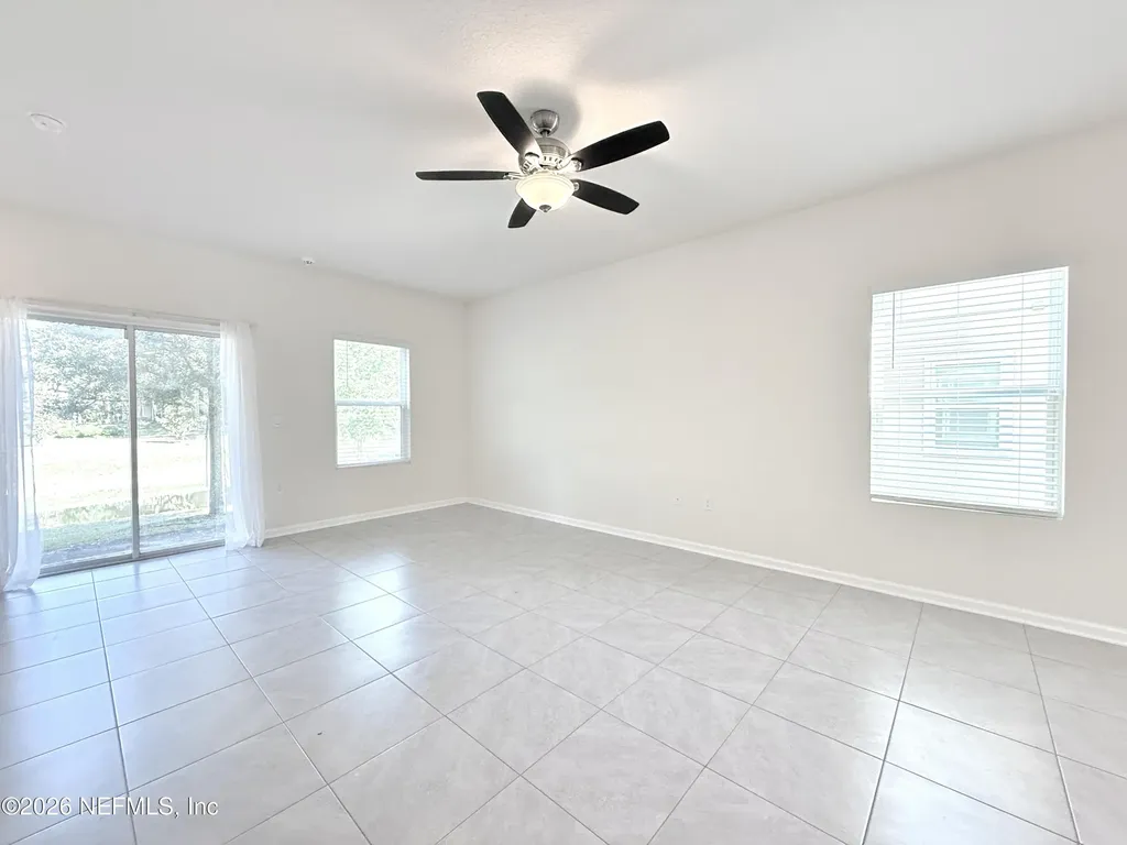 7670 Legacy Trail Jacksonville FL 32256