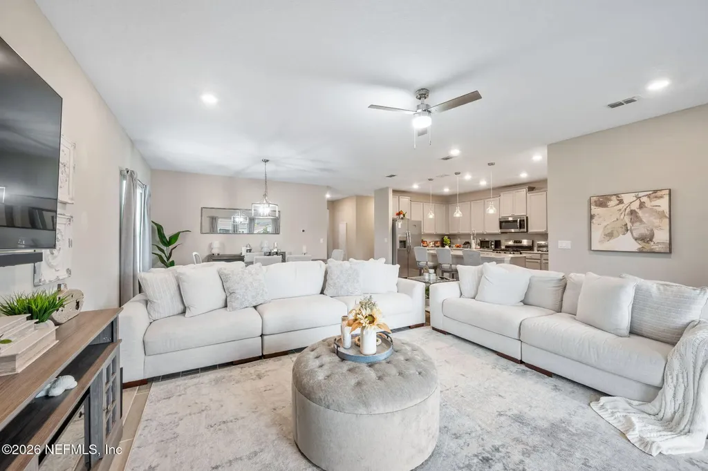 3921 Cloverdale Court Middleburg FL 32068