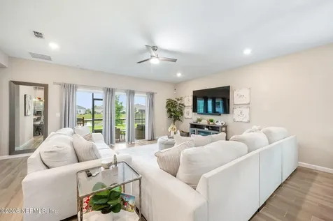 3921 Cloverdale Court Middleburg FL 32068