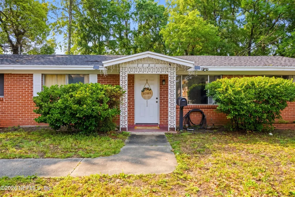 7221 Dostie Drive Jacksonville FL 32209