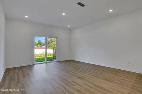 792 Sailor Grove Lane Jacksonville FL 32221