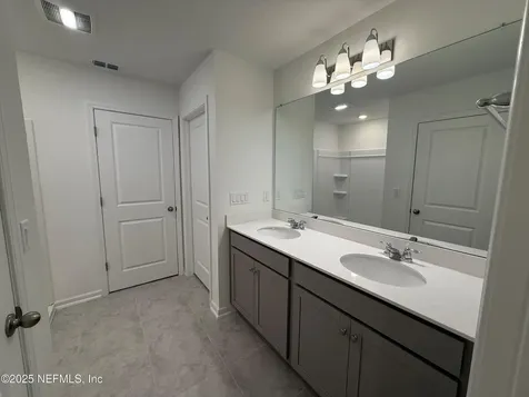 14323 Epply Drive Jacksonville FL 32218