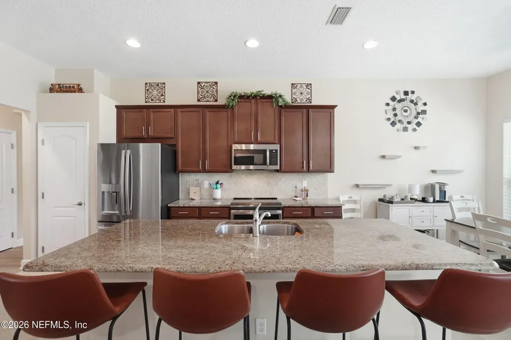 2009 Wedge Court Green Cove Springs FL 32043