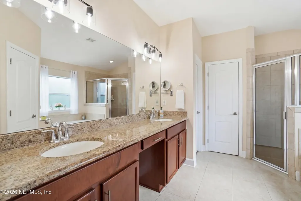2009 Wedge Court Green Cove Springs FL 32043