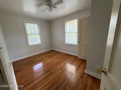 2052 W 17th Street Jacksonville FL 32209