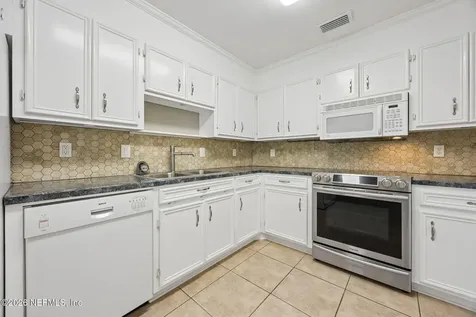 995 Alcala Drive St. Augustine FL 32086